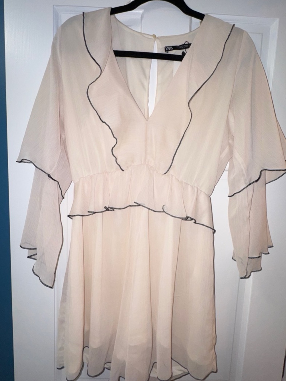 Beige Ruffle V-Neck Romper - Picture 4 of 8